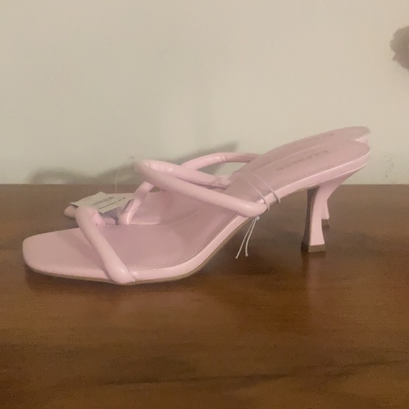 Brand New Pink Express Kitten Heels - Picture 3 of 5